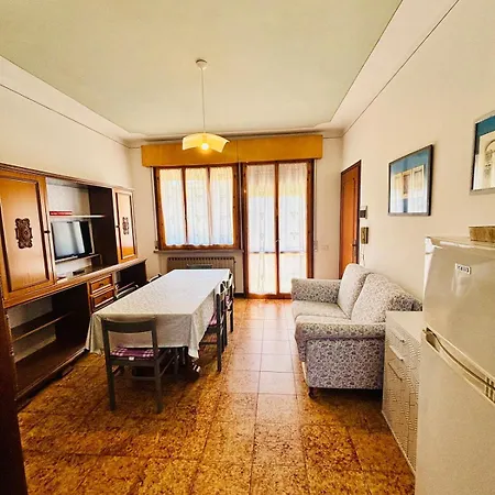 Lejlighed Immersed Nella Pineta 8 - 5 Minuti A Piedi Dal Mare *